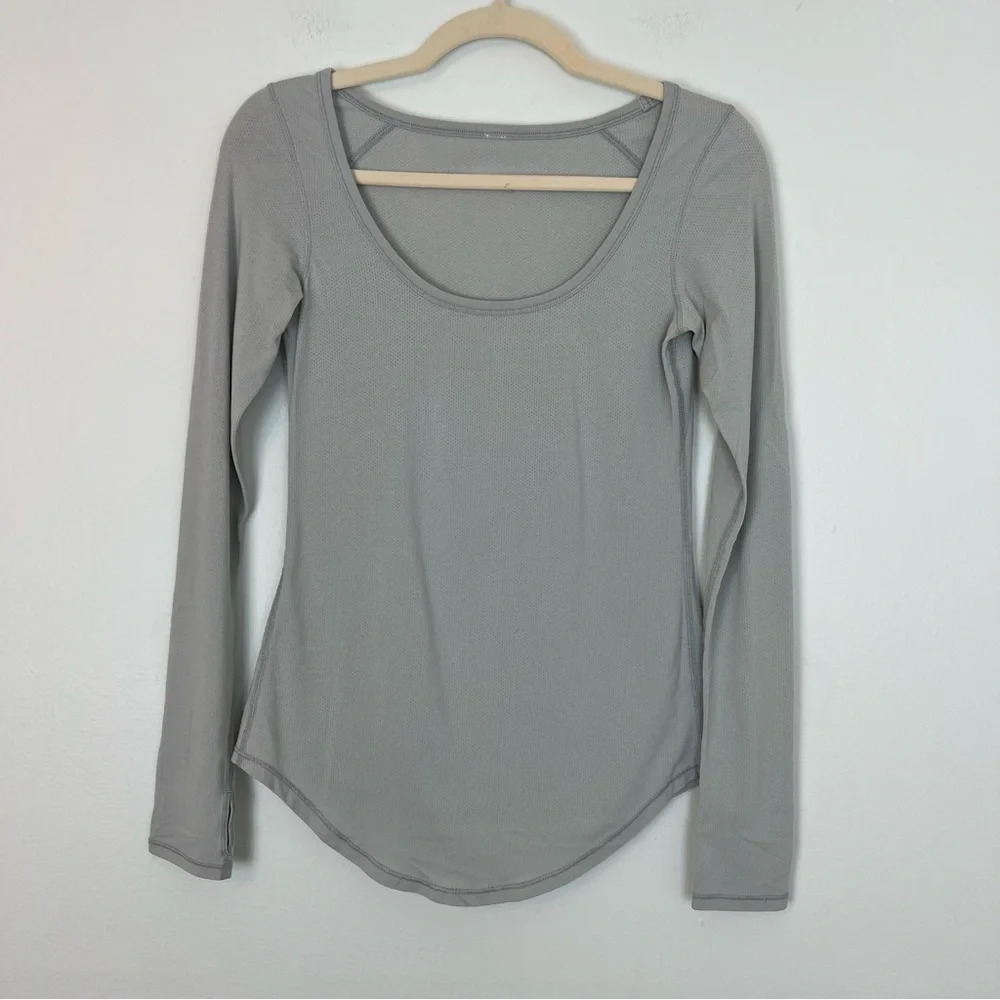 Lululemon Athletica Base Layer Thermal Long Sleeve Top Light Grey 2 Cozy Winter